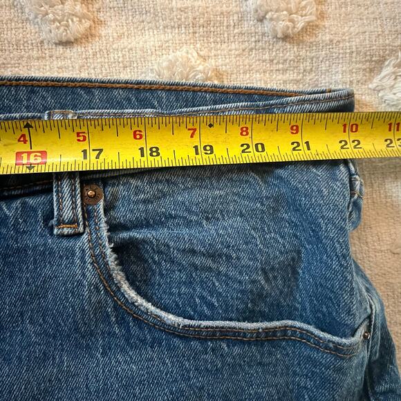 Abercrombie & Fitch 90’s Straight Ultra High Rise Jean Medium Wash Plus Size 20s - Picture 6 of 8